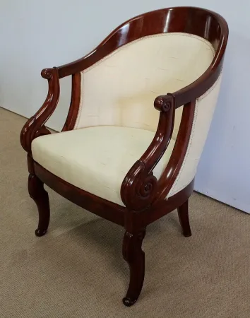 Paire de Fauteuils Gondoles en Acajou massif, époque Restauration – Début XIXe