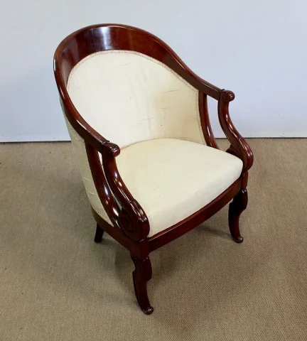 Paire de Fauteuils Gondoles en Acajou massif, époque Restauration – Début XIXe