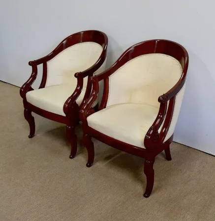 Paire de Fauteuils Gondoles en Acajou massif, époque Restauration – Début XIXe