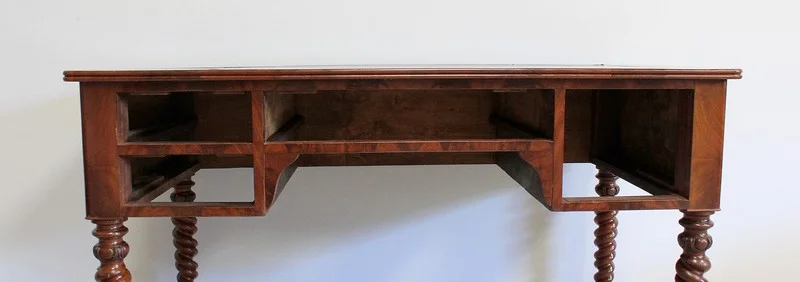 FRANZÖSISCHE RESTAURATION PERIOD FLAT TOP DESK