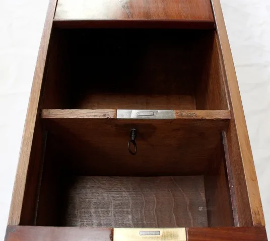 FRANSE RESTAURATIEPERIODE FLAT TOP BUREAU