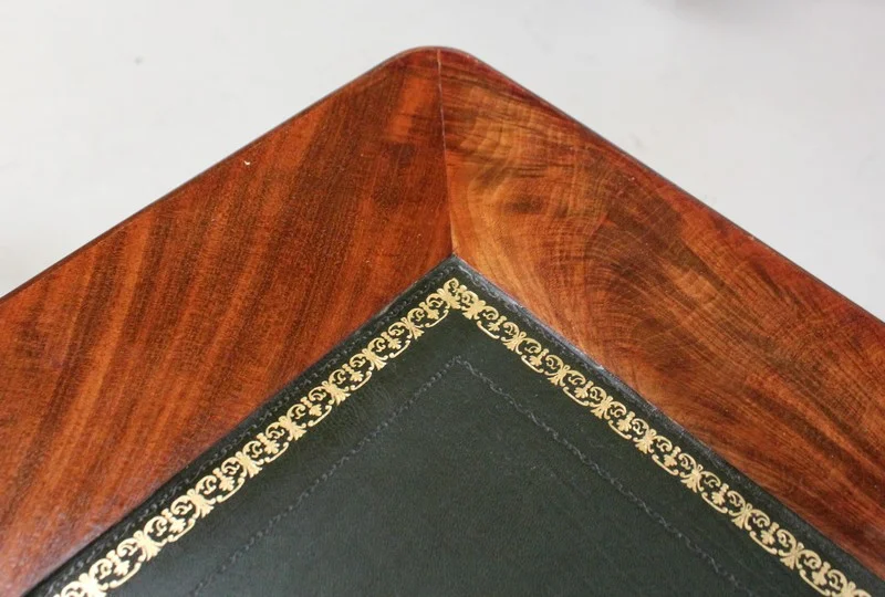 FRANZÖSISCHE RESTAURATION PERIOD FLAT TOP DESK