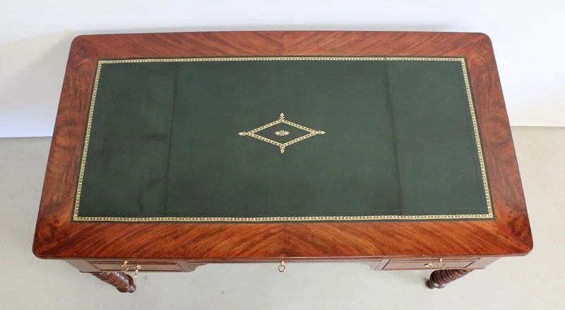 FRANZÖSISCHE RESTAURATION PERIOD FLAT TOP DESK