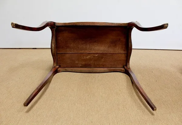 Petit Bureau Vitrine en Palissandre et Marqueterie, époque Napoléon III – Milieu XIXe