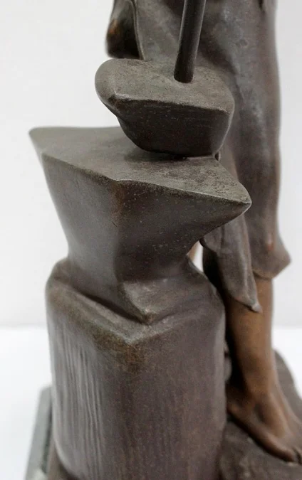 BRONZESTATUETTE von Victor ROUSSEAU