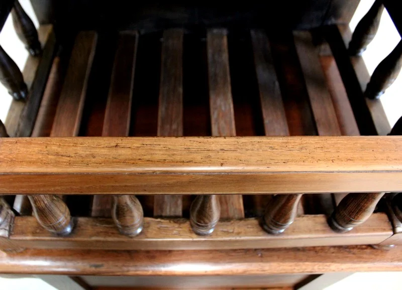 Garde-Manger Égouttoir en Châtaigner Massif – 1ère partie XIXe