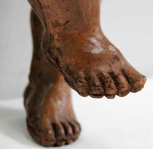 Ange en Bois Sculpté – Début XXe