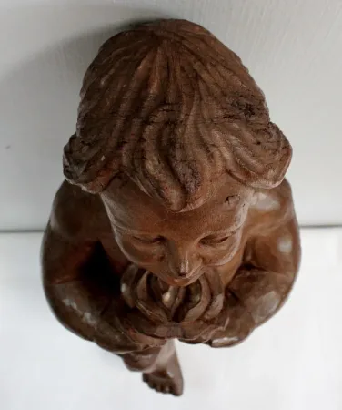 Ange en Bois Sculpté – Début XXe