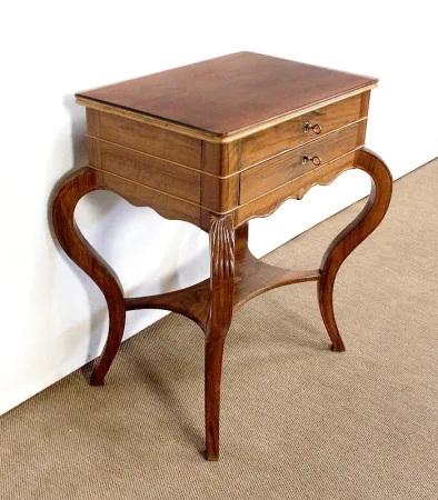 Table d’appoint Travailleuse en Noyer blond massif – Fin XIXe
