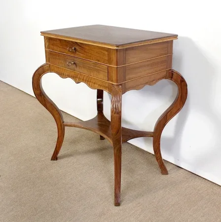 Table d’appoint Travailleuse en Noyer blond massif – Fin XIXe