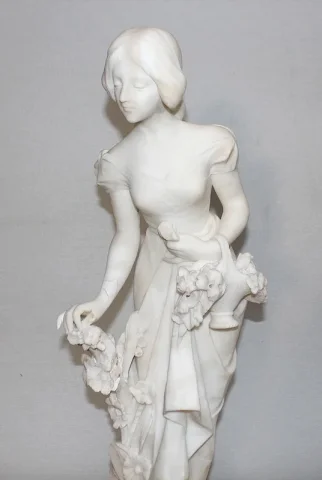 ALABASTER STATUETTE