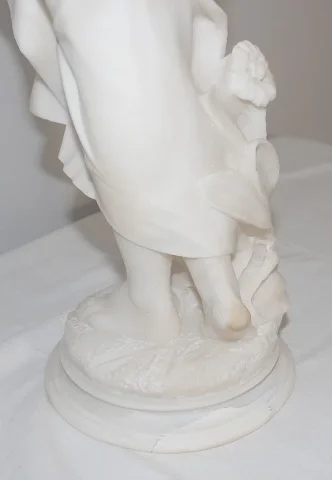ALABASTER STATUETTE