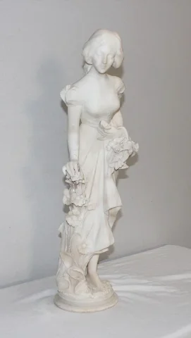 ALABASTER STATUETTE