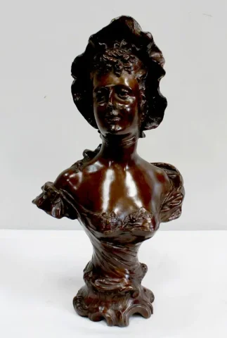 Bronze « Femme au Chapeau », de Meslais – Début XXe