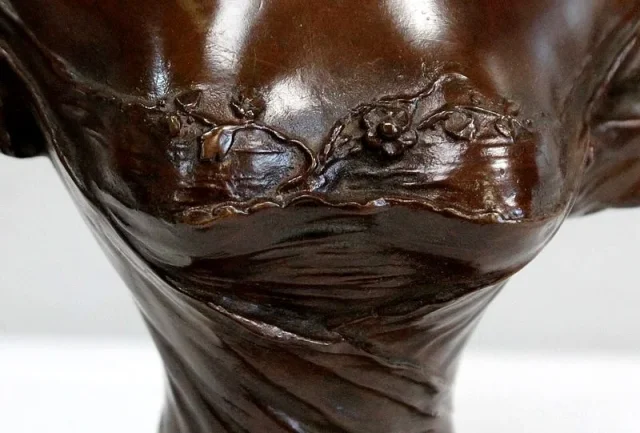 Bronze « Femme au Chapeau », de Meslais – Début XXe