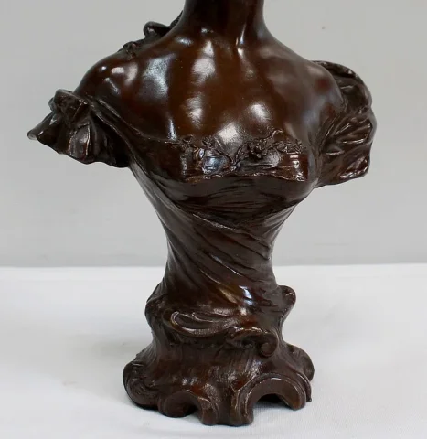 Bronze « Femme au Chapeau », de Meslais – Début XXe