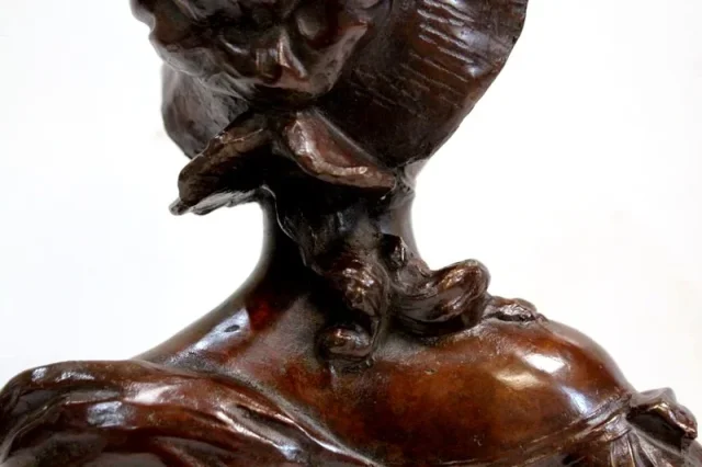 Bronze « Femme au Chapeau », de Meslais – Début XXe
