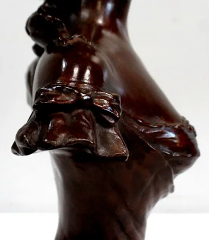 Bronze « Femme au Chapeau », de Meslais – Début XXe