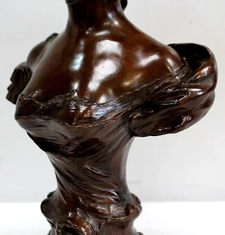 Bronze « Femme au Chapeau », de Meslais – Début XXe