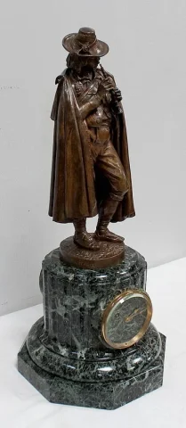Pendule en Bronze et Marbre « Le Joueur de Flûte », de C-A. Calmels – 2ème partie XIXe