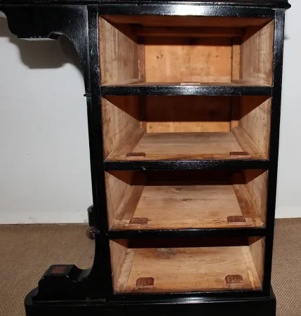 Bureau Davenport, Angleterre – Milieu XIXe