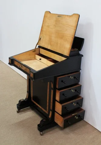 Bureau Davenport, Angleterre – Milieu XIXe