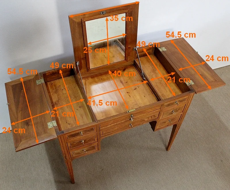 Coiffeuse style Louis XVI – Début XIXe