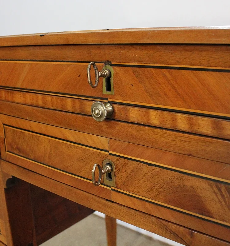 Coiffeuse style Louis XVI – Début XIXe