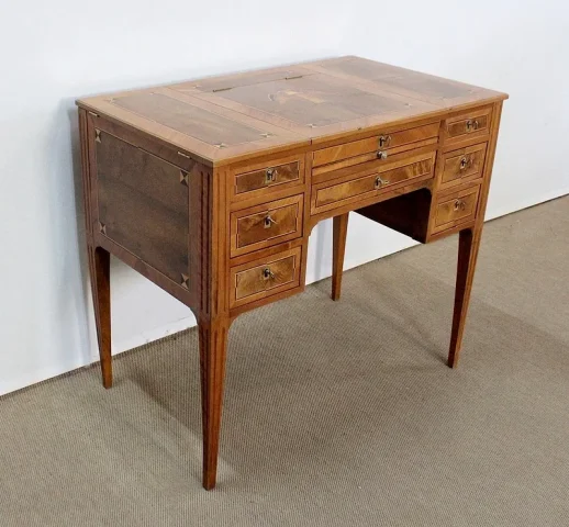 Coiffeuse style Louis XVI – Début XIXe