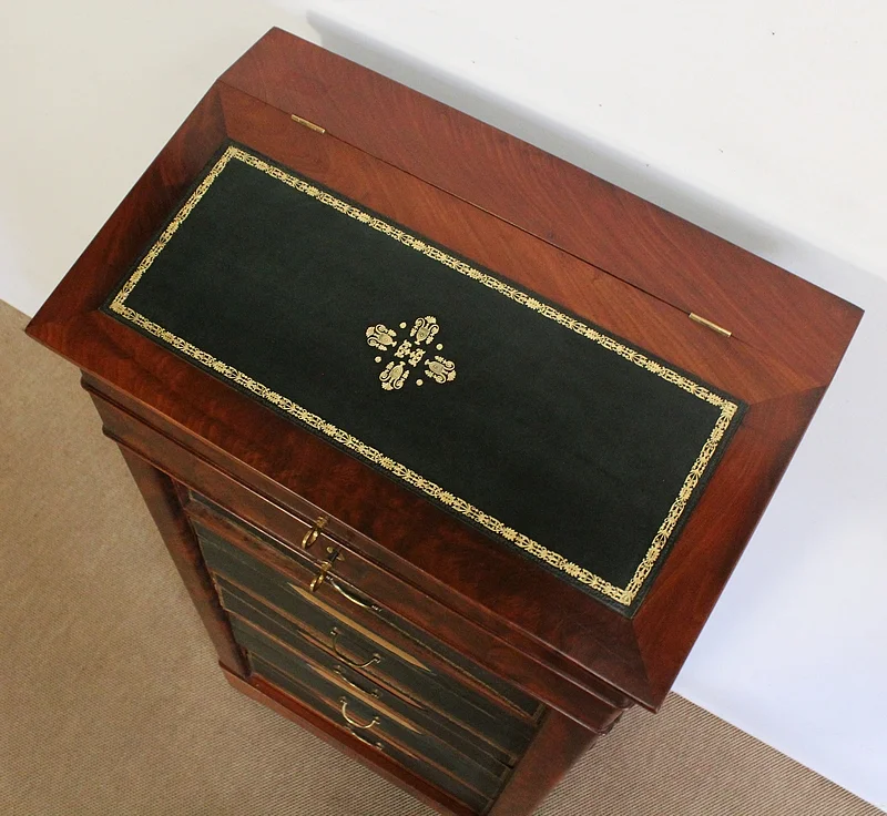 CARTONNIER READING DESK