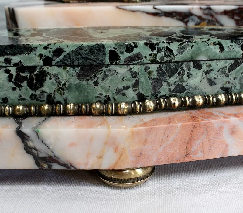 GUARNIZIONE PER MANTELLO PERIODO ART DECO