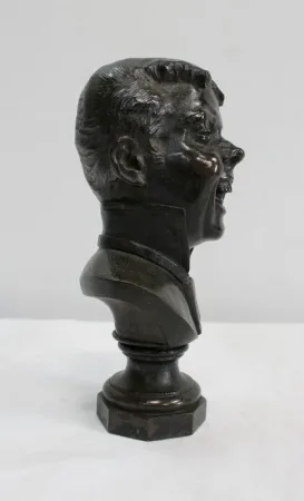 BRONZEBÜSTE