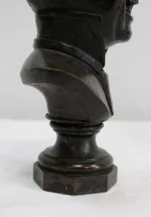 BRONZEBÜSTE