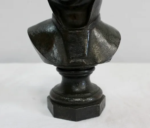BRONZEBÜSTE