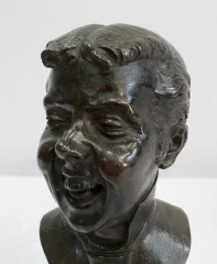 BRONZEBÜSTE