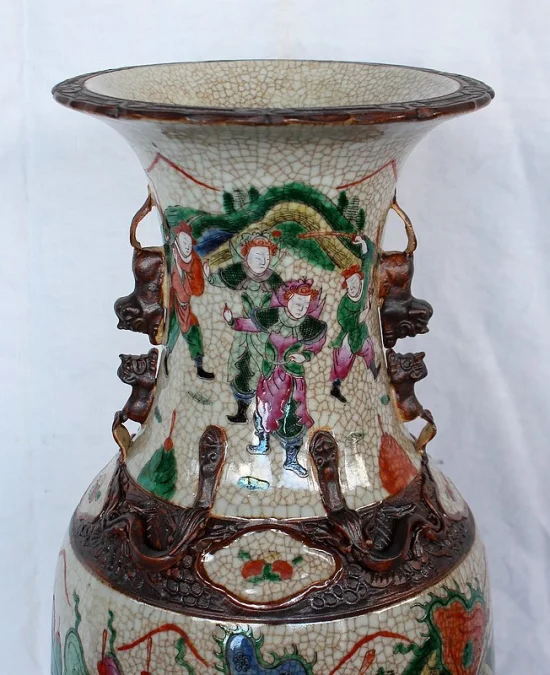 Grand Vase Balustre, en Porcelaine de Canton Craquelée, Chine – XIXe