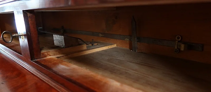 Bureau Louis-Philippe – Milieu XIXe