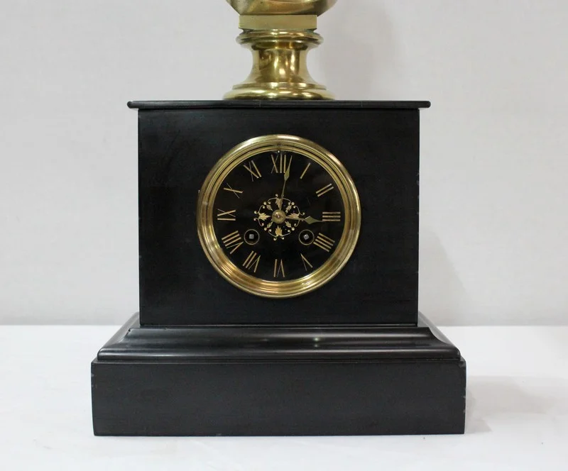 Pendulette en Marbre et Buste en Bronze de Diane de Poitiers, d’après J. Goujon - 2ème partie XIXe