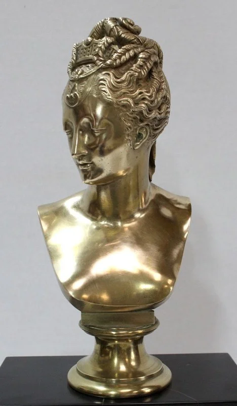 Pendulette en Marbre et Buste en Bronze de Diane de Poitiers, d’après J. Goujon - 2ème partie XIXe