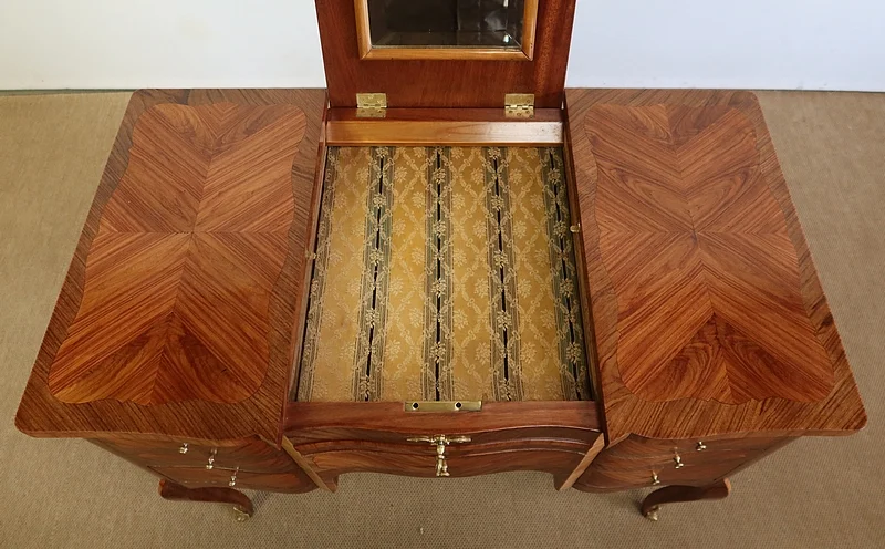 Coiffeuse Louis XV – Fin XIXe