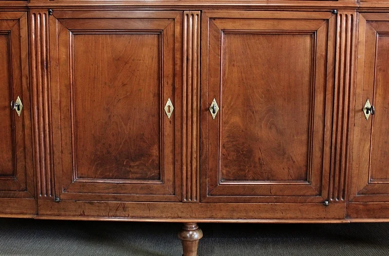 Enfilade Louis XVI en merisier massif – XVIIIe