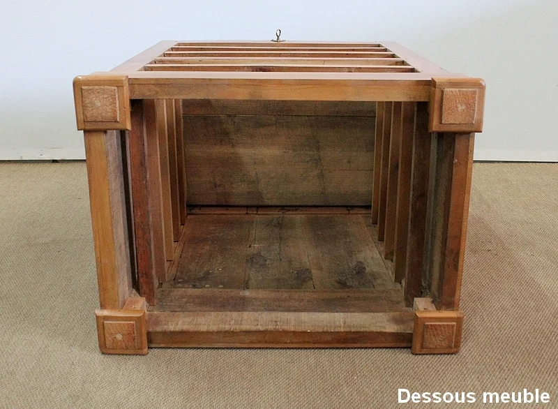 SLOPE TOP CABINET