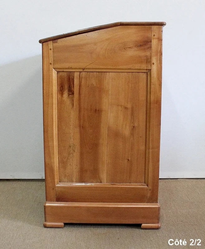 SLOPE TOP CABINET
