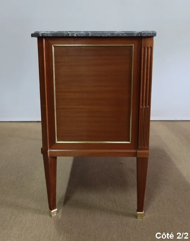Commode Sauteuse en Acajou, style Louis XVI – 2ème partie du XIXe