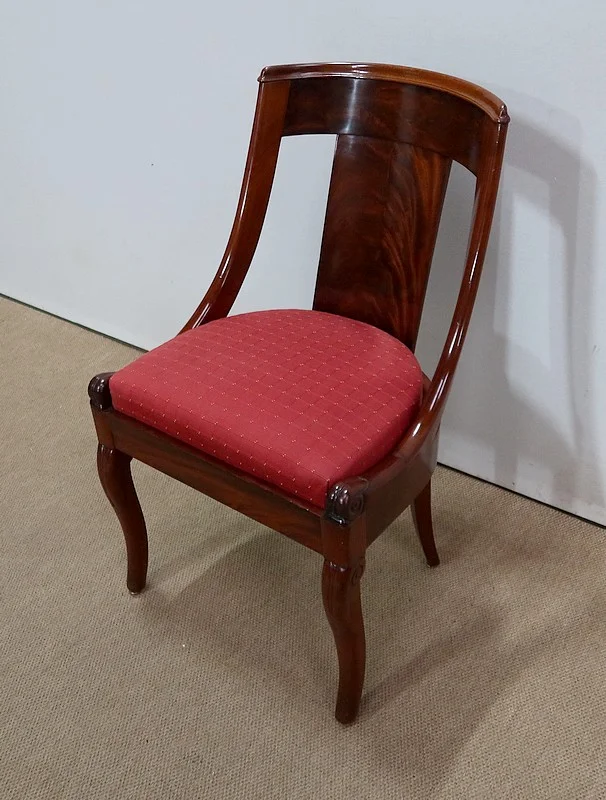 Suite de quatre Chaises Gondoles en Acajou, époque Restauration – 1ère partie du XIXe