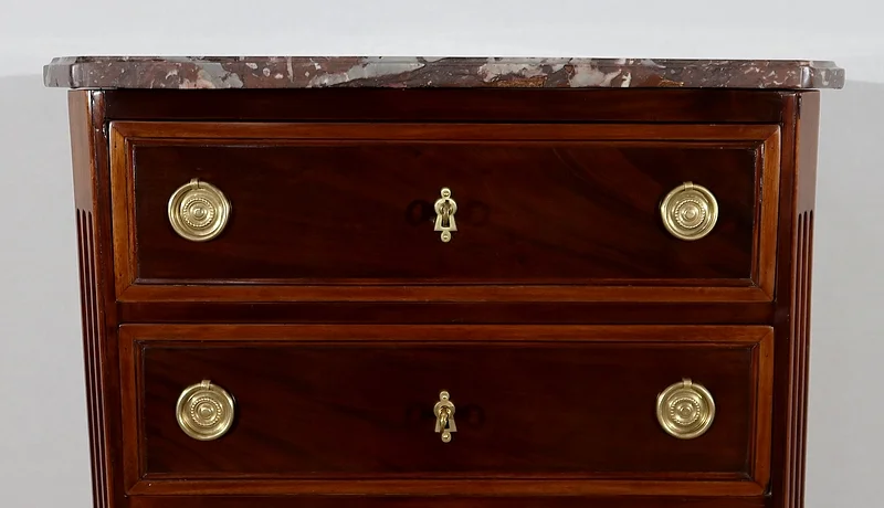 Petit Semainier en Acajou de Cuba et Acajou clair, époque Louis XVI – XVIIIe