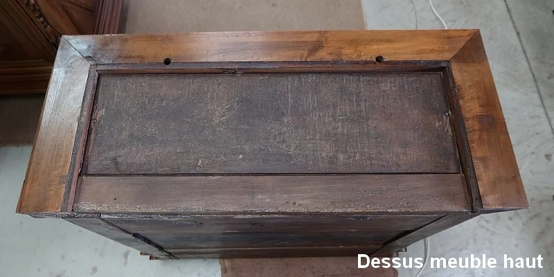 Buffet deux corps diminutif en Noyer, Renaissance – XVIIe