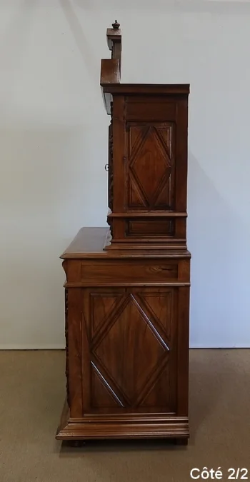 Buffet deux corps diminutif en Noyer, Renaissance – XVIIe