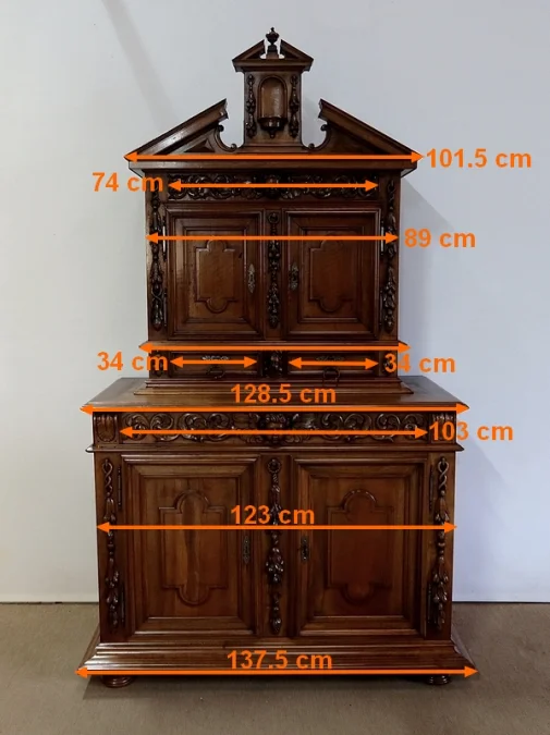Buffet deux corps diminutif en Noyer, Renaissance – XVIIe