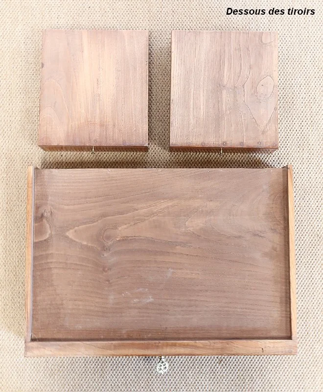 Petit Cabinet en Marqueteries de bois divers, style Louis XVI – 1900